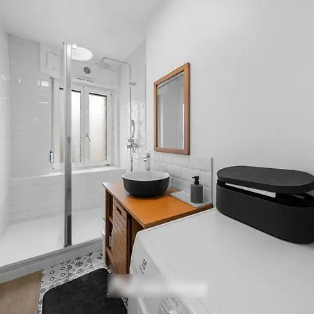 Beautiful Duplex Sablon Apartment *