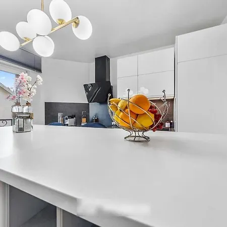 Apartment Beautiful Duplex Sablon *